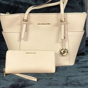 Michael Kors tote bag